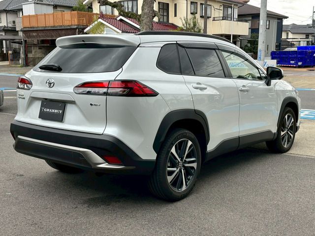 TOYOTA COROLLA CROSS HYBRID 2024