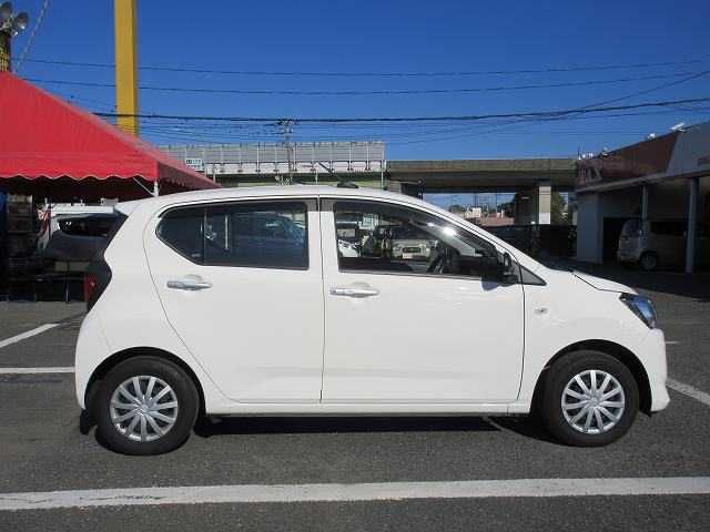 DAIHATSU MIRA e:S 2017