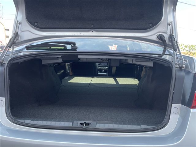 SUBARU LEGACY B4 2017