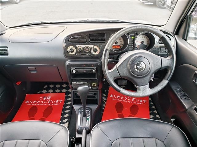 DAIHATSU MIRA GINO 2004