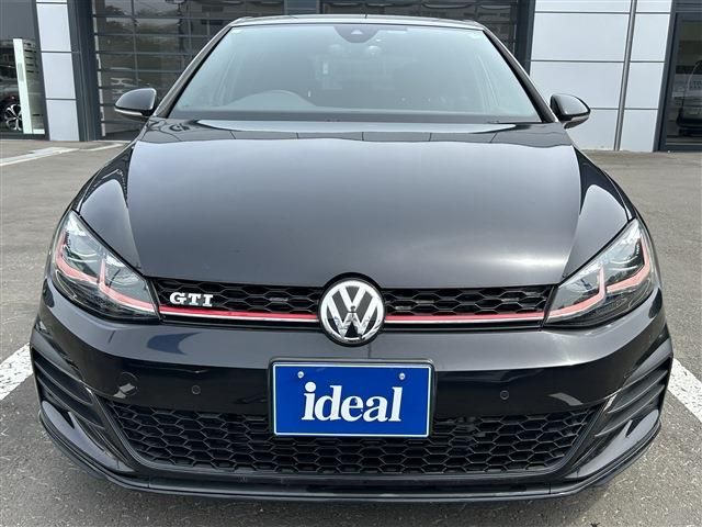 VOLKSWAGEN VOLKSWAGEN GOLF GTI 2018