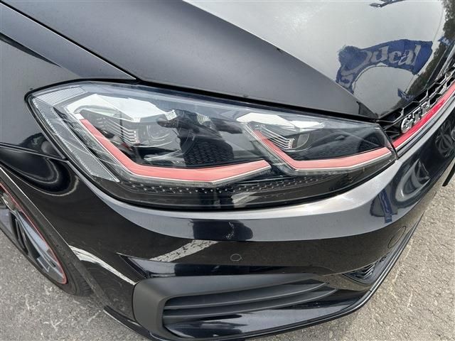 VOLKSWAGEN VOLKSWAGEN GOLF GTI 2018