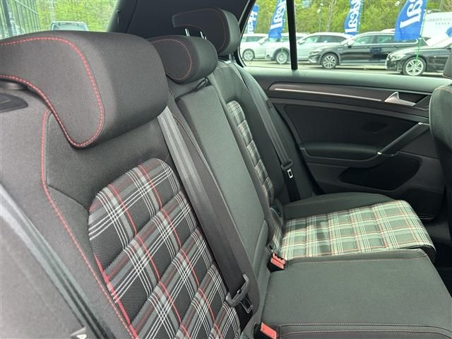 VOLKSWAGEN VOLKSWAGEN GOLF GTI 2018