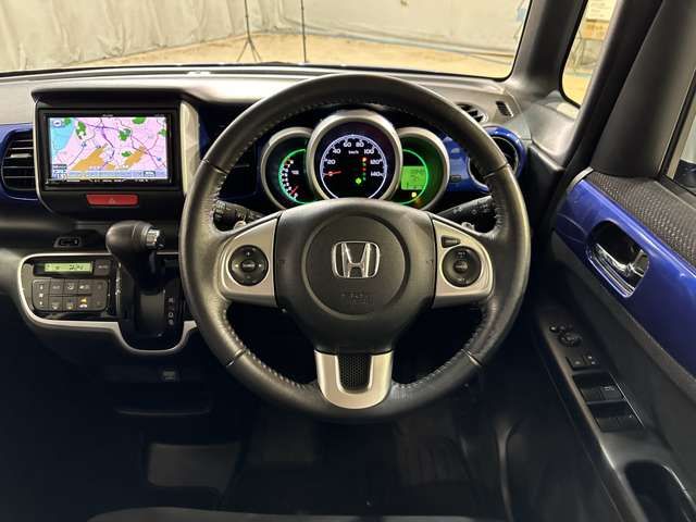 HONDA N BOX 2015