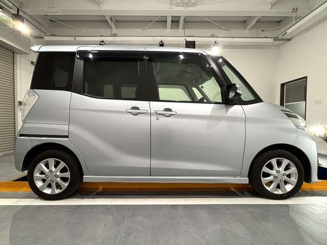 MITSUBISHI eK SPACE 4WD 2014