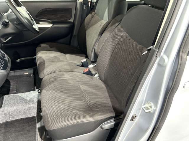 MITSUBISHI eK SPACE 4WD 2014