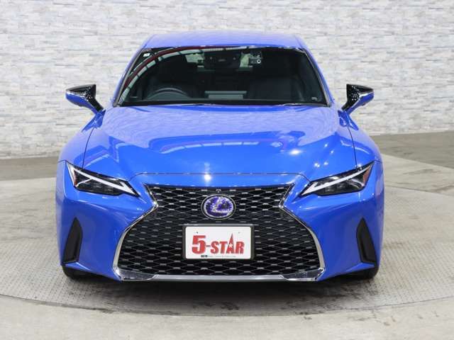 TOYOTA LEXUS IS300h 2022