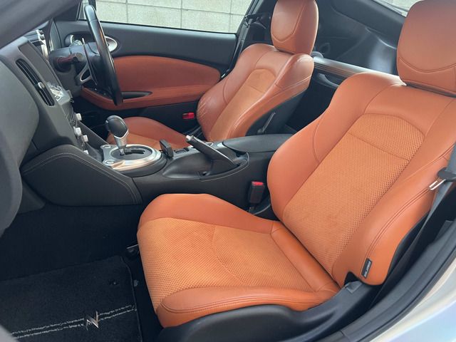 NISSAN FAIRLADY Z 2011