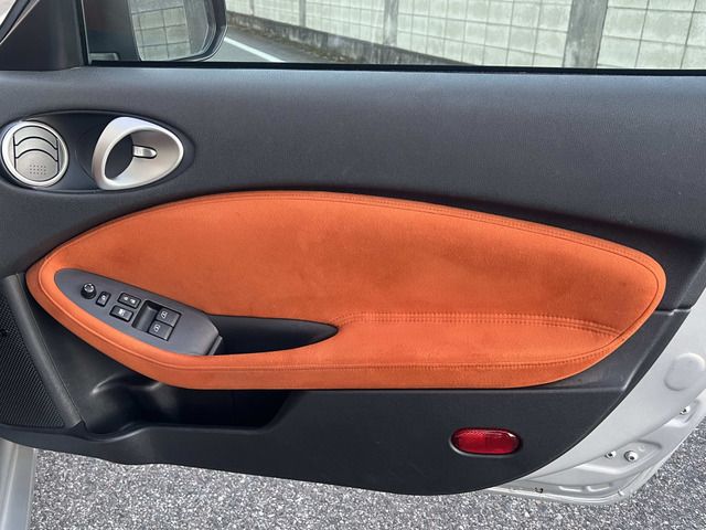 NISSAN FAIRLADY Z 2011