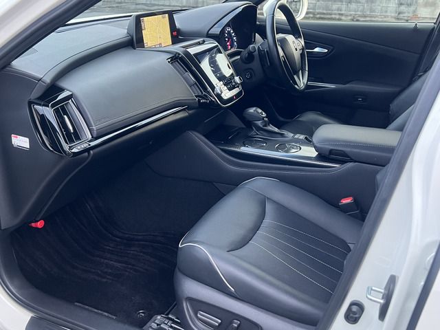 TOYOTA CROWN sedan hybrid 2018