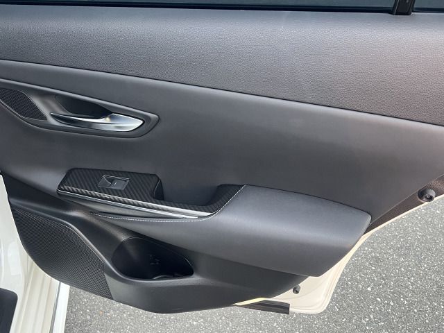 TOYOTA CROWN sedan hybrid 2018