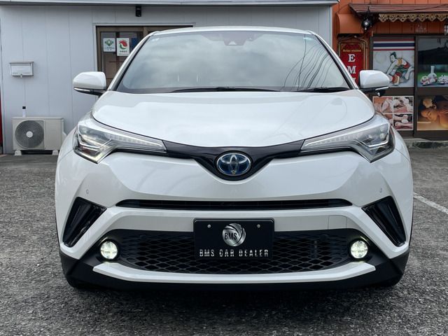 TOYOTA C-HR 2017