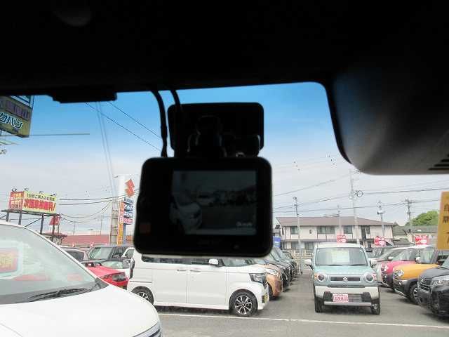 HONDA N BOX CUSTOM 2022