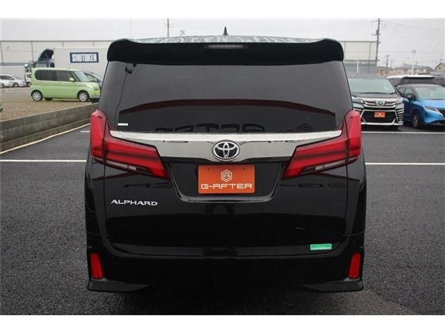 TOYOTA ALPHARD 2022