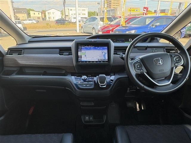 HONDA FREED plus HYBRID 2021