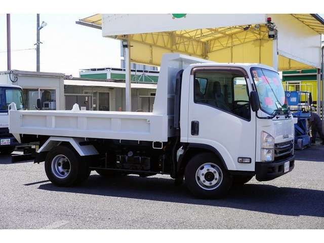 ISUZU ELF 2015