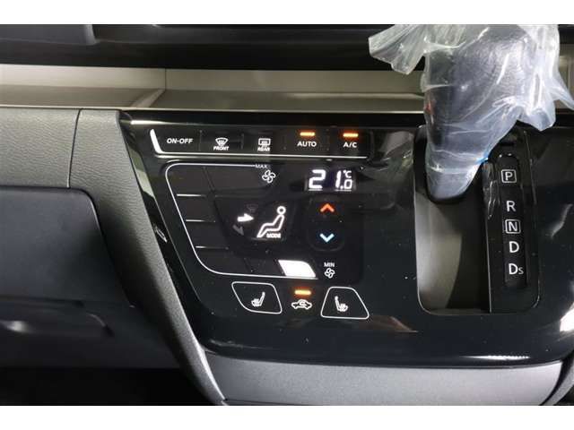 MITSUBISHI DELICA MINI 2023