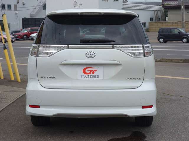 TOYOTA ESTIMA  4WD 2013