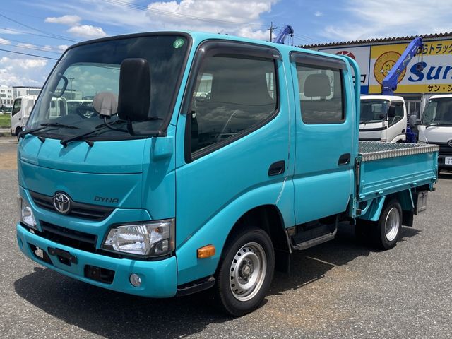 TOYOTA DYNA 2020