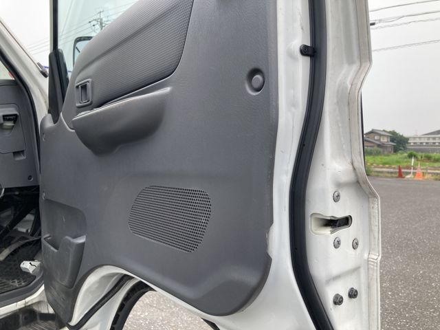 MAZDA BONGO van 1.15t 2WD 2017