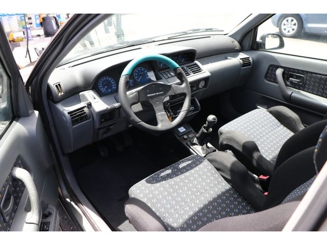 RENAULT RENAULT LUTECIA 1992