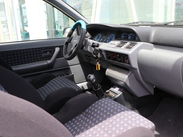 RENAULT RENAULT LUTECIA 1992