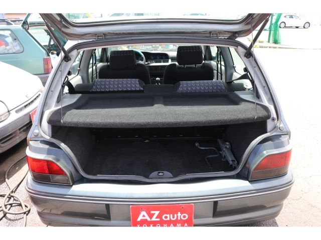 RENAULT RENAULT LUTECIA 1992