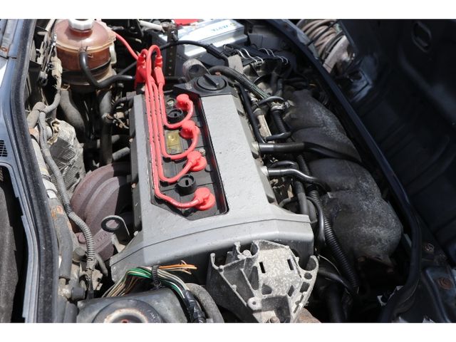 RENAULT RENAULT LUTECIA 1992