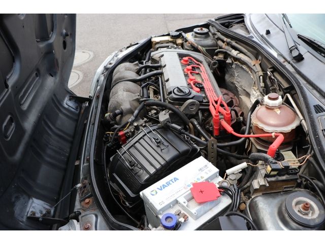 RENAULT RENAULT LUTECIA 1992