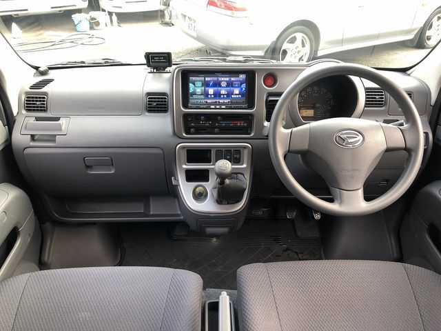 DAIHATSU HIJET CARGO 2015