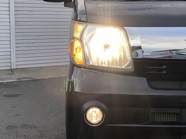 DAIHATSU HIJET CARGO 2015