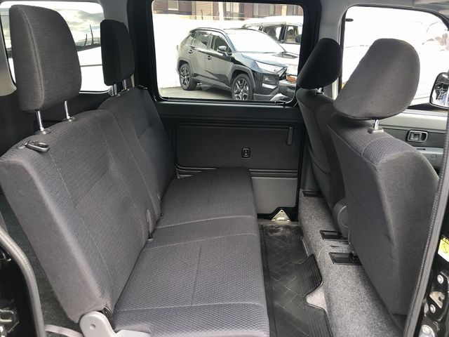 DAIHATSU HIJET CARGO 2015