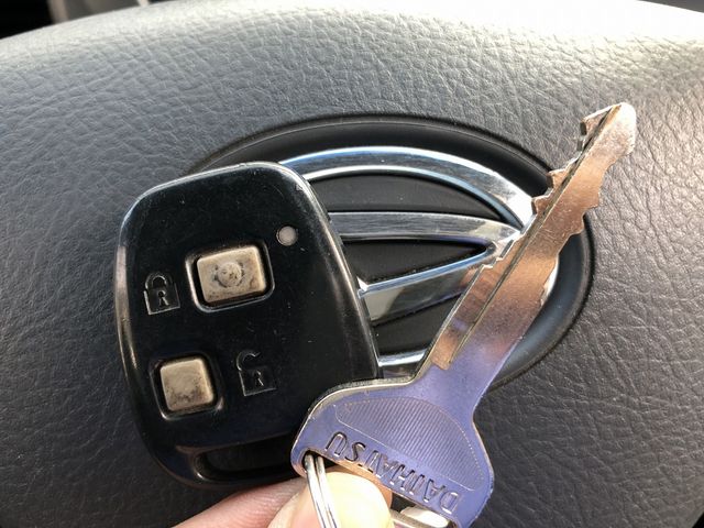 DAIHATSU HIJET CARGO 2015