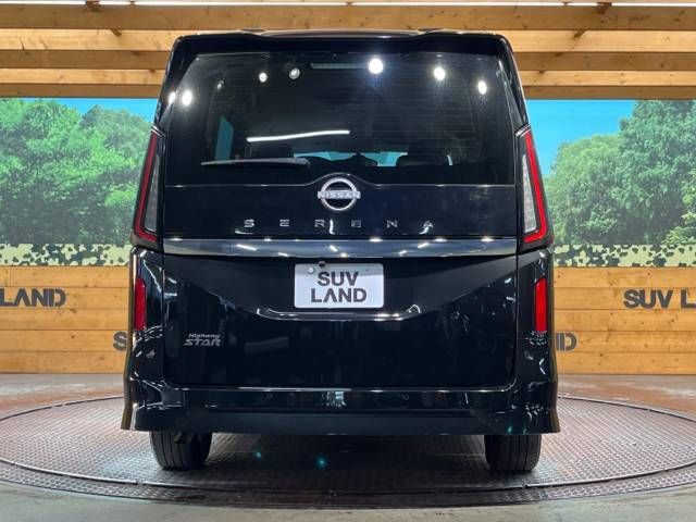 NISSAN SERENA  WG 2023