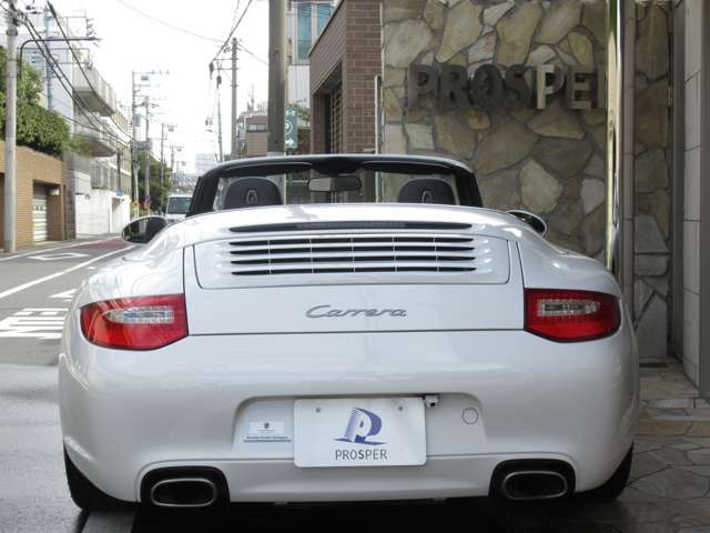 PORSCHE PORSCHE 911 open 2010