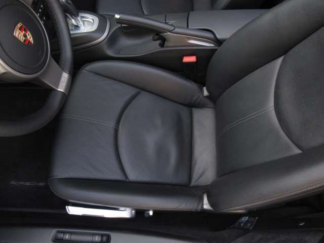 PORSCHE PORSCHE 911 open 2010