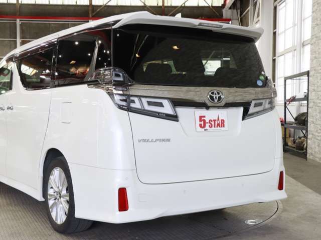TOYOTA VELLFIRE 2020