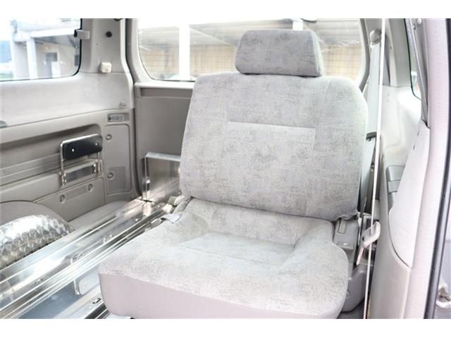 NISSAN ELGRAND 1999