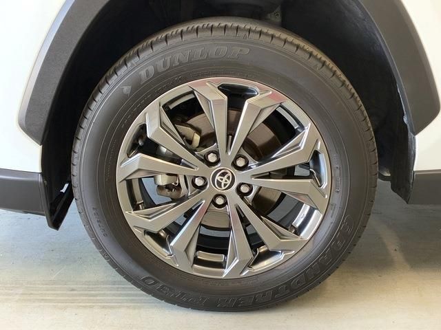 TOYOTA RAV4 4WD 2023