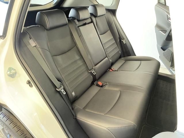 TOYOTA RAV4 4WD 2023