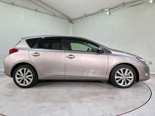 TOYOTA AURIS 2014