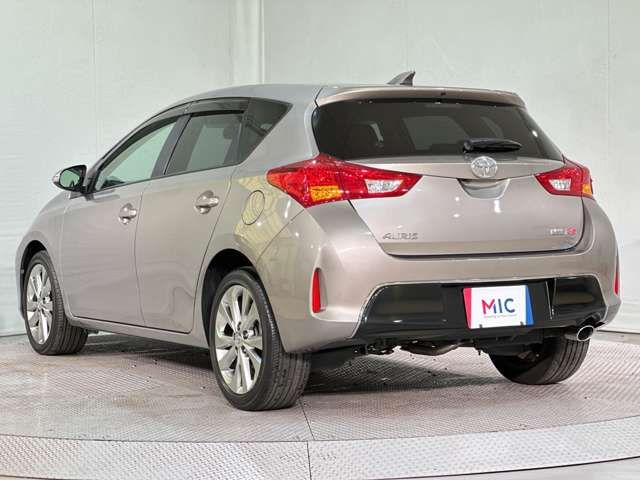 TOYOTA AURIS 2014