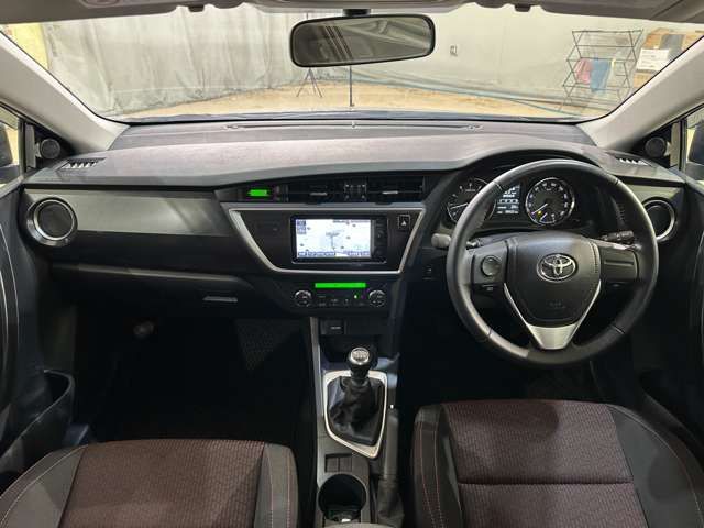 TOYOTA AURIS 2014