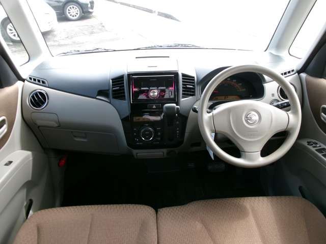 NISSAN ROOX 4WD 2010