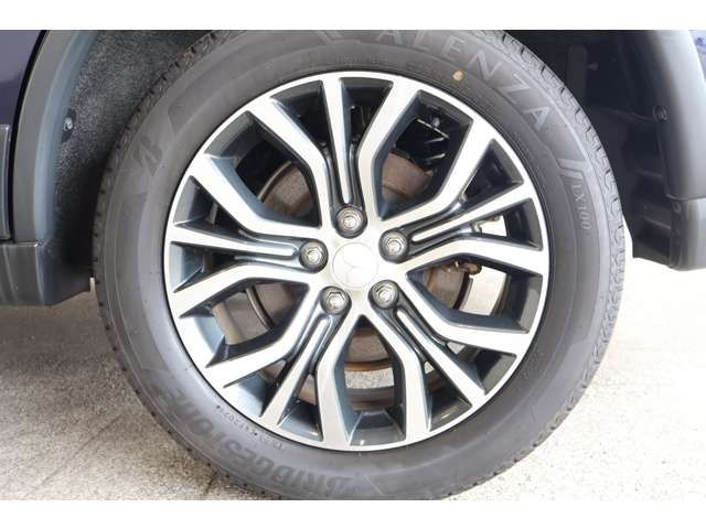 MITSUBISHI OUTLANDER 4WD 2017