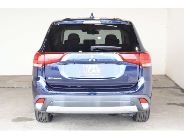 MITSUBISHI OUTLANDER 4WD 2017