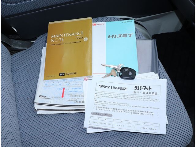 DAIHATSU HIJET truck 2011