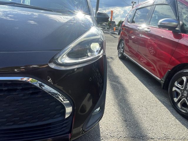 TOYOTA SIENTA HYBRID 2020