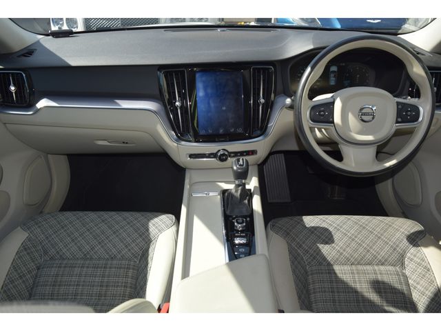VOLVO VOLVO V60 2019