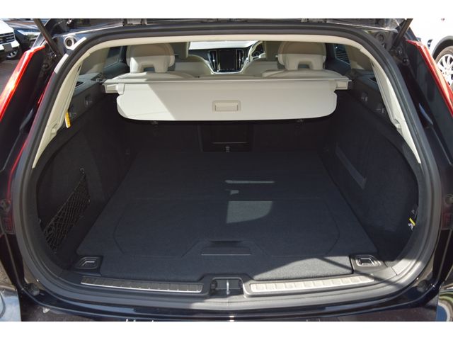 VOLVO VOLVO V60 2019